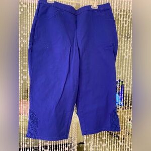 DENIM & CO CROP JEANS